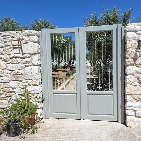 Апартаменты Levanda House